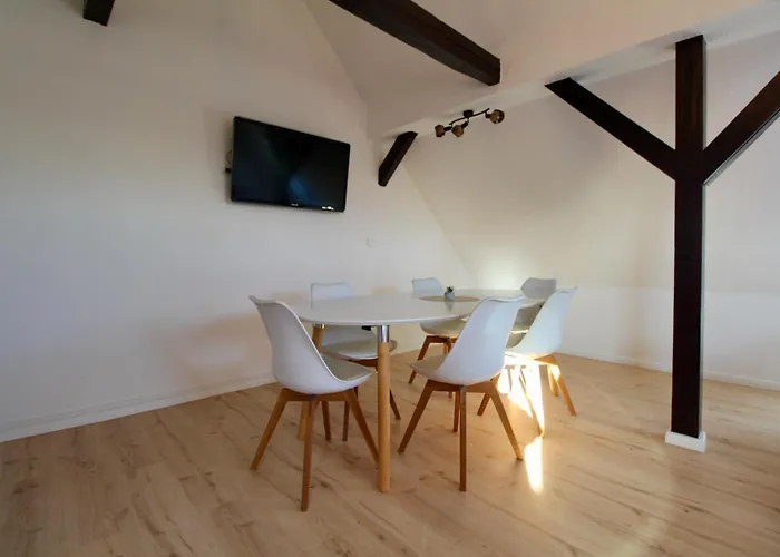 Apartment Patama - & Im Leipziger Neuseenland Zwischen Cospudner, Zwenkauer Und Markkleeberger See, Im Sueden Von Leipzig *