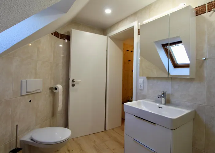 Apartment Patama - & Im Leipziger Neuseenland Zwischen Cospudner, Zwenkauer Und Markkleeberger See, Im Sueden Von Leipzig Grossdeuben