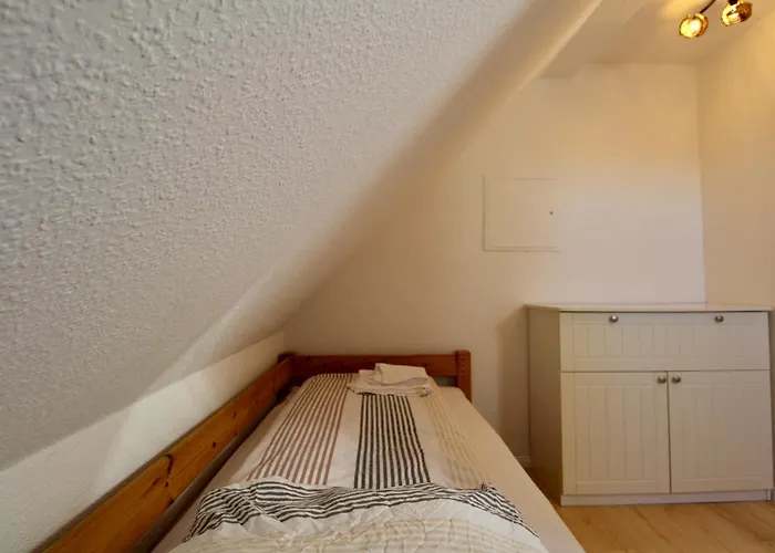 Apartment Patama - & Im Leipziger Neuseenland Zwischen Cospudner, Zwenkauer Und Markkleeberger See, Im Sueden Von Leipzig