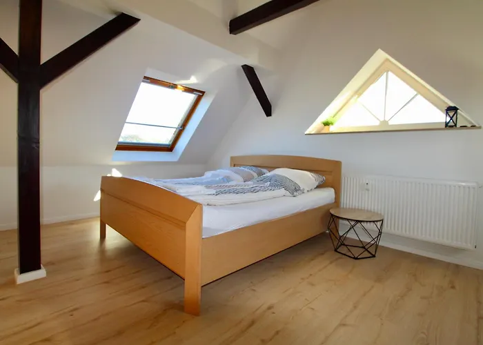 Apartment Patama - & Im Leipziger Neuseenland Zwischen Cospudner, Zwenkauer Und Markkleeberger See, Im Sueden Von Leipzig *